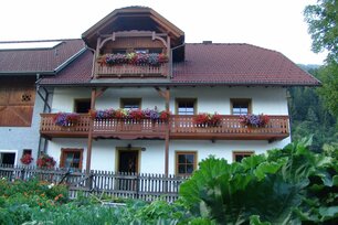 Bauernhof Monegger mit Ferienwohnungen